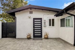 Single Family Residence, 20200 Clark st, Woodland Hills, CA 91367 - 35