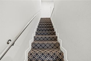 Condominium, 9778 Via Roma, Burbank, CA 91504 - 13