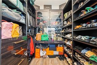 Condominium, 9778 Via Roma, Burbank, CA 91504 - 24