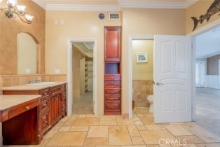 Single Family Residence, 391 Laguna Terrace, Simi Valley, CA 93065 - 38
