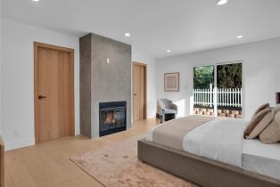 Single Family Residence, 24100 Philiprimm st, Woodland Hills, CA 91367 - 17