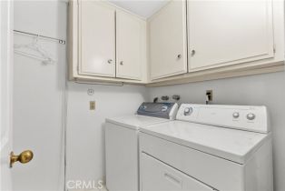 Single Family Residence, 17034 Escalon dr, Encino, CA 91436 - 24