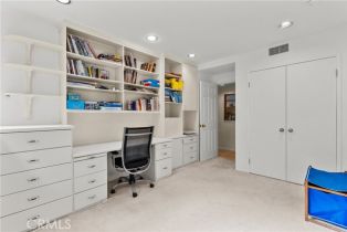 Single Family Residence, 17034 Escalon dr, Encino, CA 91436 - 30