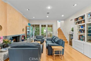 Single Family Residence, 17034 Escalon dr, Encino, CA 91436 - 5