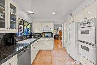 Single Family Residence, 17034 Escalon dr, Encino, CA 91436 - 8