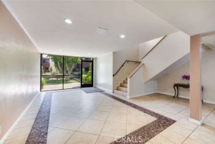 Condominium, 5400 Newcastle ave, Encino, CA 91316 - 28
