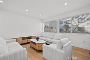 Condominium, 18530 Hatteras st, Tarzana, CA 91356 - 4