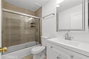 Condominium, 18530 Hatteras st, Tarzana, CA 91356 - 5