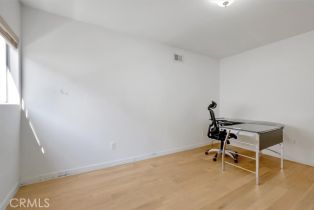 Single Family Residence, 24216 Calvert st, Woodland Hills, CA 91367 - 26