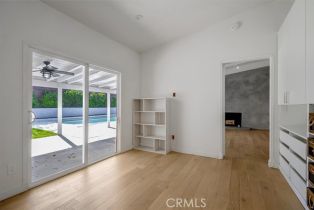 Single Family Residence, 24216 Calvert st, Woodland Hills, CA 91367 - 36