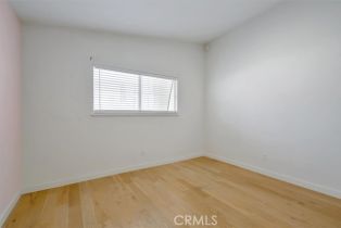 Single Family Residence, 24216 Calvert st, Woodland Hills, CA 91367 - 46