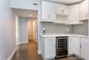 Single Family Residence, 4752 Del Moreno dr, Woodland Hills, CA 91364 - 10