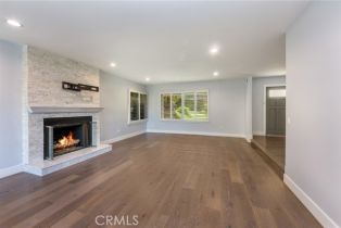 Single Family Residence, 4752 Del Moreno dr, Woodland Hills, CA 91364 - 6