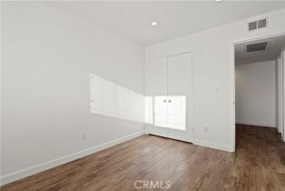 Townhouse, 18550 Hatteras st, Tarzana, CA 91356 - 12