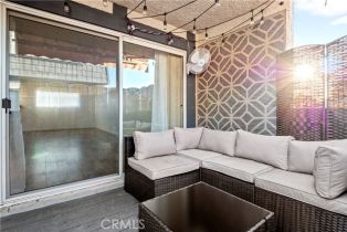 Townhouse, 18550 Hatteras st, Tarzana, CA 91356 - 30