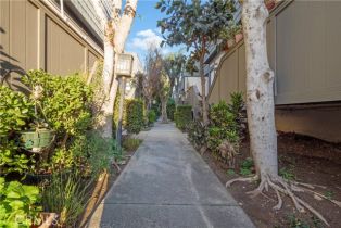 Townhouse, 18550 Hatteras st, Tarzana, CA 91356 - 33