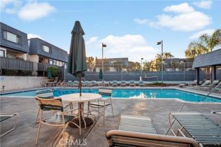 Townhouse, 18550 Hatteras st, Tarzana, CA 91356 - 36