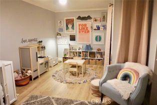 Single Family Residence, 21700 Mulholland dr, Woodland Hills, CA 91364 - 15