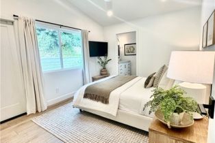 Single Family Residence, 21700 Mulholland dr, Woodland Hills, CA 91364 - 19