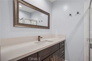 Condominium, 5414 Newcastle ave, Encino, CA 91316 - 12