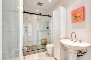 Condominium, 2385 Roscomare rd, Bel Air, CA 90077 - 10