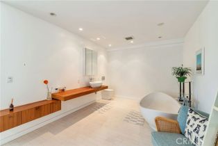 Condominium, 2385 Roscomare rd, Bel Air, CA 90077 - 12