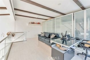Condominium, 2385 Roscomare rd, Bel Air, CA 90077 - 20