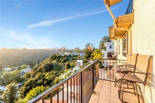 Condominium, 2385 Roscomare rd, Bel Air, CA 90077 - 8