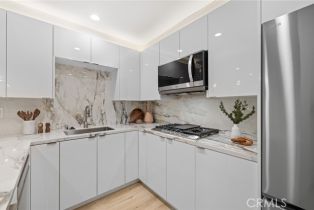 Condominium, 15344 Weddington st, Sherman Oaks, CA 91411 - 5