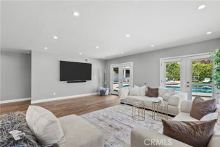 Single Family Residence, 17321 Lahey st, Granada Hills, CA 91344 - 14