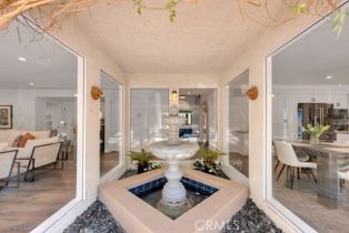 Single Family Residence, 5445 Napoleon ave, Oak Park, CA 91377 - 34