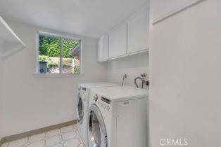 Single Family Residence, 5445 Napoleon ave, Oak Park, CA 91377 - 40