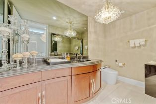 Single Family Residence, 15737 Sutton st, Encino, CA 91436 - 11