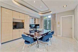 Single Family Residence, 15737 Sutton st, Encino, CA 91436 - 16