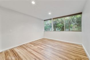 Single Family Residence, 15737 Sutton st, Encino, CA 91436 - 29