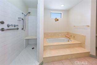 Condominium, 5340 Yarmouth ave, Encino, CA 91316 - 15
