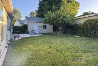 Single Family Residence, 6231 Melvin ave, Tarzana, CA 91335 - 12