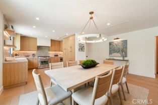 Single Family Residence, 13817 Valley Vista blvd, Sherman Oaks, CA 91423 - 17