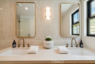 Single Family Residence, 13817 Valley Vista blvd, Sherman Oaks, CA 91423 - 36