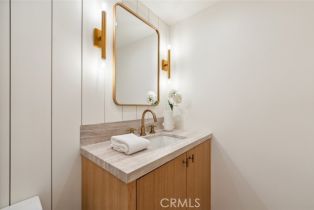 Single Family Residence, 13817 Valley Vista blvd, Sherman Oaks, CA 91423 - 55