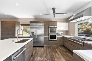 Single Family Residence, 561 Ventu Park rd, Newbury Park, CA 91320 - 9