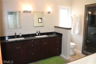 Single Family Residence, 2909 Clark ave, Burbank, CA 91505 - 11