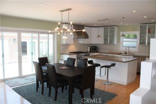 Single Family Residence, 2909 Clark ave, Burbank, CA 91505 - 4