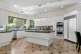 Single Family Residence, 5497 Amber cir, Calabasas, CA 91302 - 10