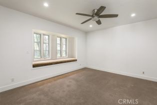 Single Family Residence, 3325 Alana dr, Sherman Oaks, CA 91403 - 15