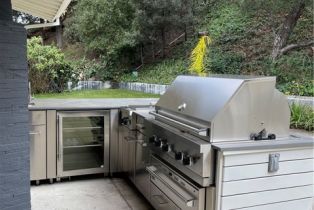 Single Family Residence, 3325 Alana dr, Sherman Oaks, CA 91403 - 17