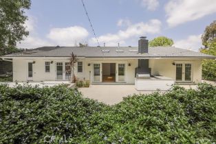 Single Family Residence, 3325 Alana dr, Sherman Oaks, CA 91403 - 24