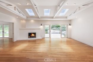 Single Family Residence, 3325 Alana dr, Sherman Oaks, CA 91403 - 5