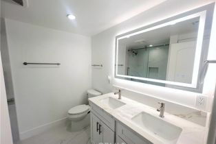 Single Family Residence, 21541 Yucatan ave, Woodland Hills, CA 91364 - 16