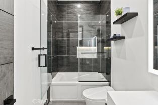 Single Family Residence, 23143 Leonora dr, Woodland Hills, CA 91367 - 35